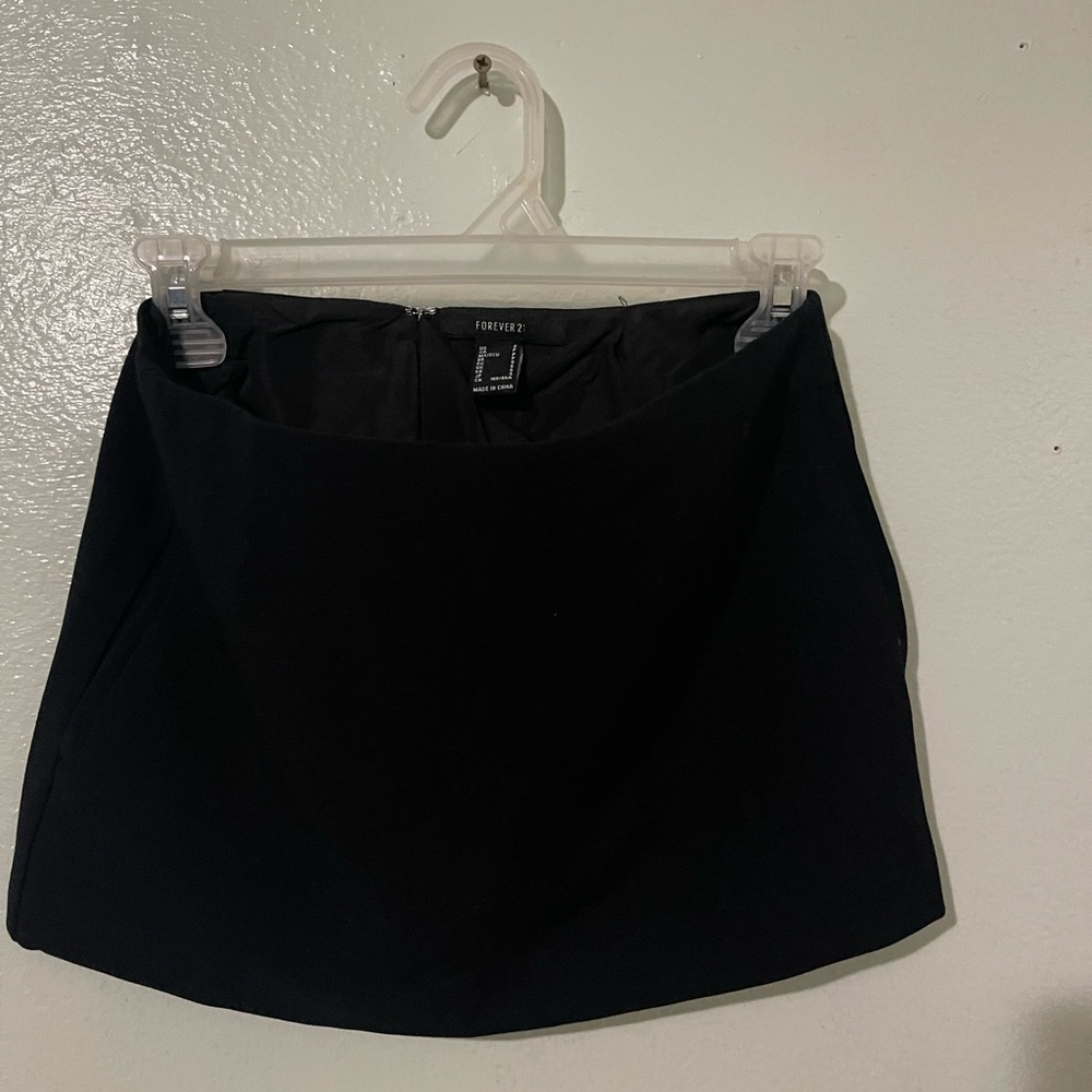 black forever 21 mini shirt size small